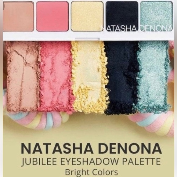 NATASHA DENONA
Jubilee Eyeshadow Palette - Picture 3 of 8